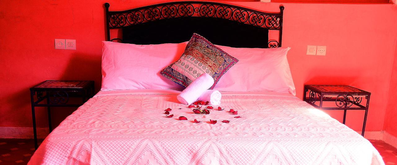 Latifa House Otel Sbiti Dış mekan fotoğraf