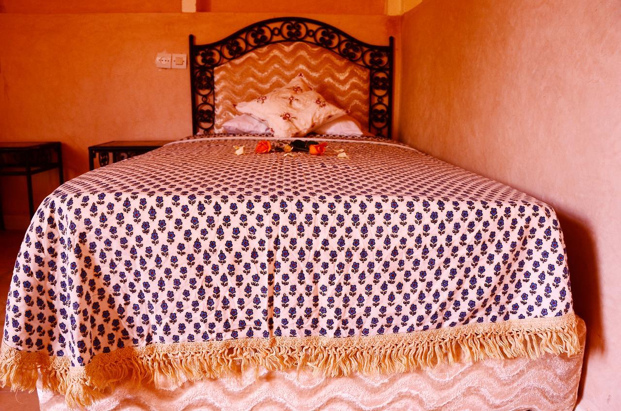 Latifa House Otel Sbiti Dış mekan fotoğraf