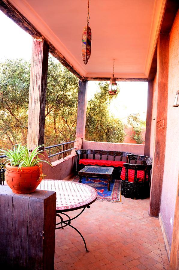 Latifa House Otel Sbiti Dış mekan fotoğraf
