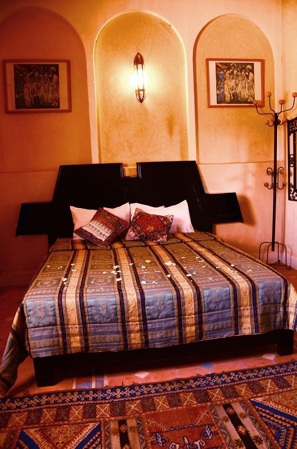 Latifa House Otel Sbiti Dış mekan fotoğraf