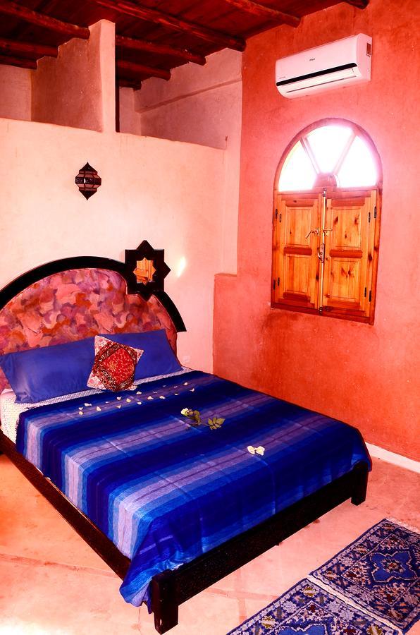 Latifa House Otel Sbiti Dış mekan fotoğraf
