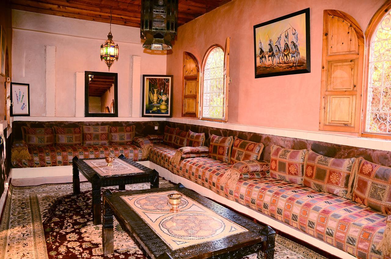 Latifa House Otel Sbiti Dış mekan fotoğraf